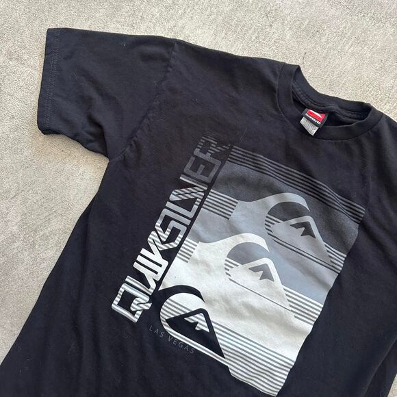 Y2K Quicksilver Surfwear TShirt - Picture 2 of 2